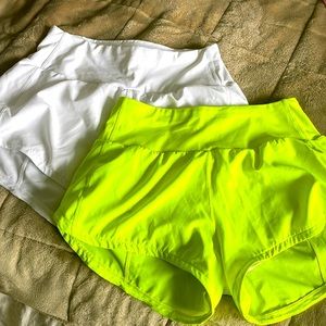 Set of (2) athletic shorts - M